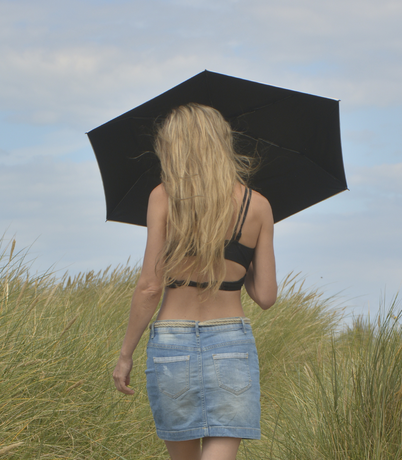 iX-brella Mini Sonnen-Regenschirm mit Auf-Zu-Automatik mit UV- und Hitzeschutz - black coating - ice