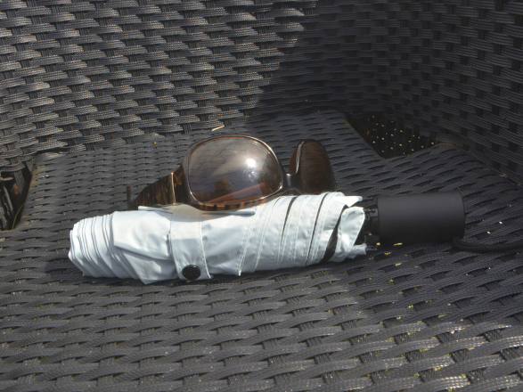 iX-brella Mini Sonnen-Regenschirm mit Auf-Zu-Automatik mit UV- und Hitzeschutz - black coating - ice
